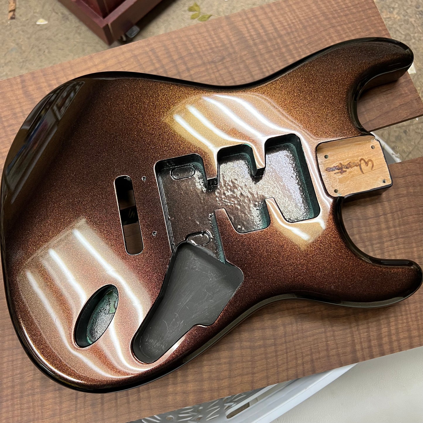 Warmtone Custom Guitars Strat Guitar Body “Mocha Sparkle”