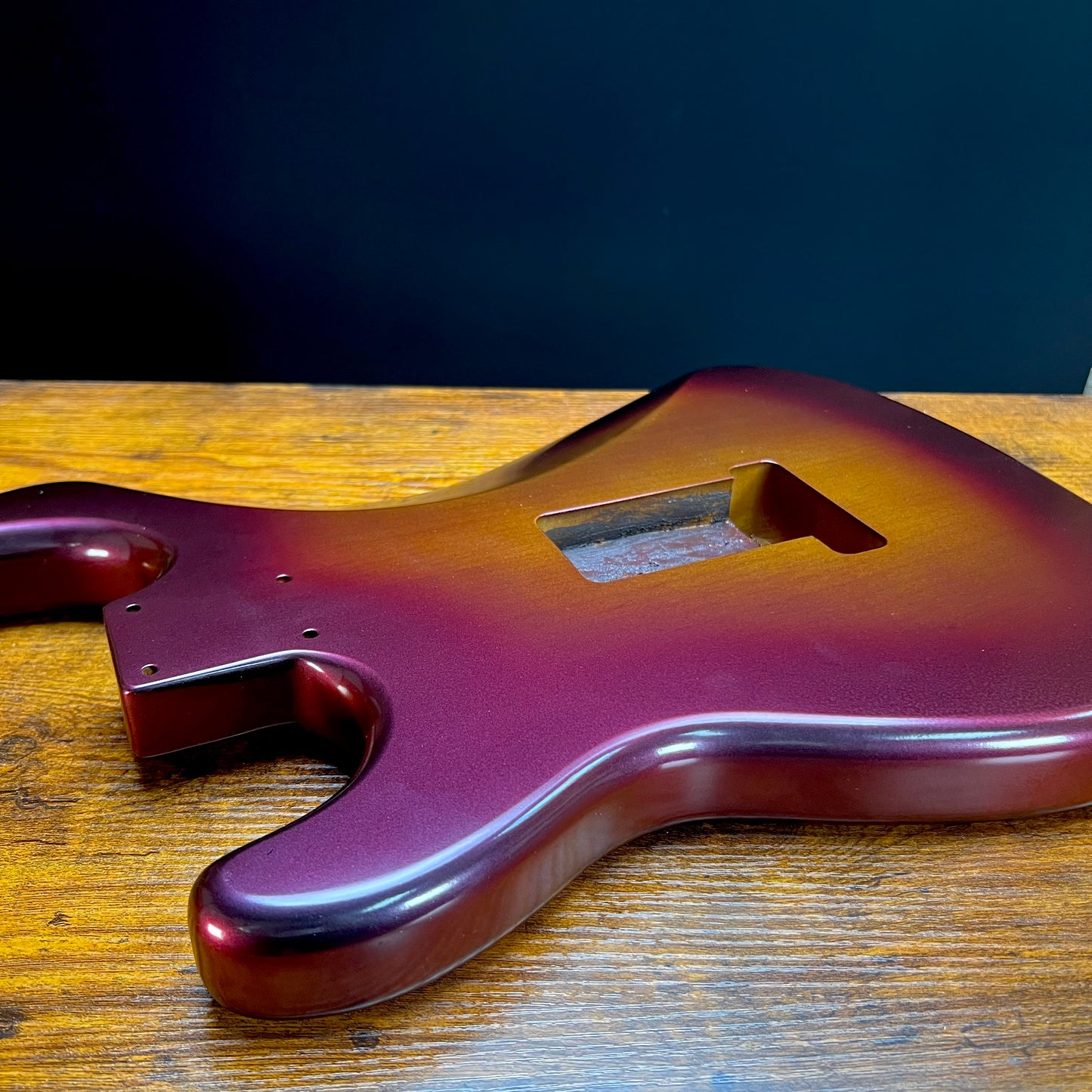 Warmtone Custom Guitars Strat Guitar Body “Colorshift Sunburst” B Stock