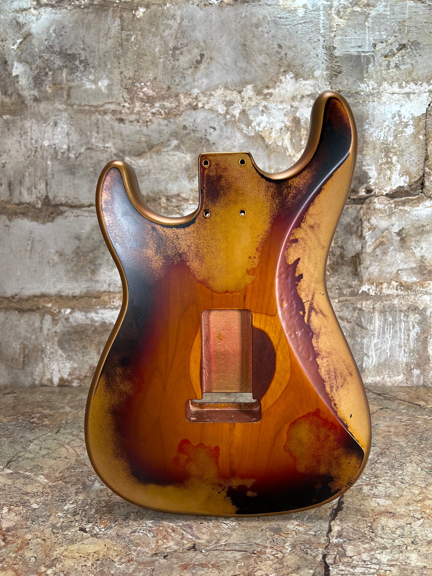 Warmtone Custom Guitars Strat Style Guitar Body Relic "Golden Red Sunburst" Nitro back