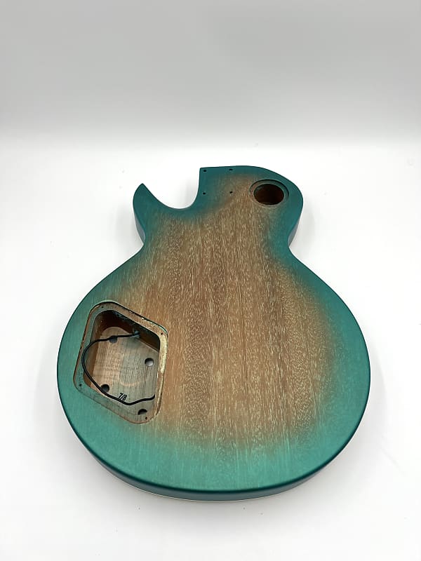 Warmoth Regal Custom 7a Quilt Maple Mahogany Back