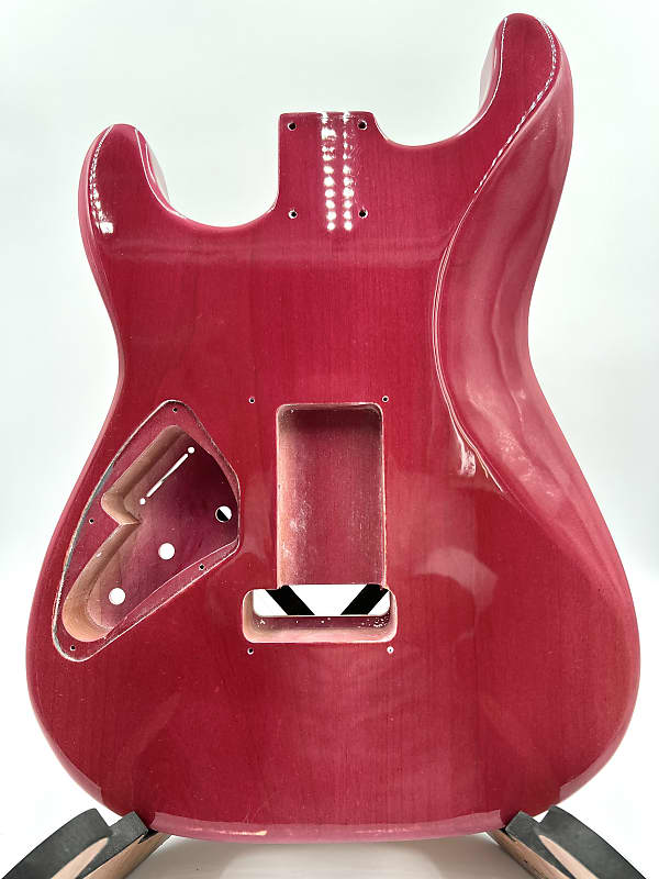 Warmtone Custom Guitars “Golden Burst”