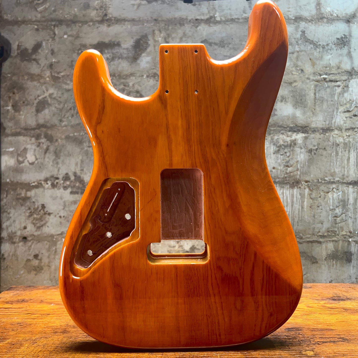 Warmtone CG SSS Strat Style Guitar Body Flamed Maple “Sun” 4.7lbs