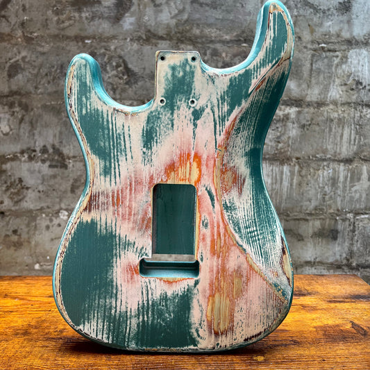 Warmtone CG HSH Strat Style Guitar Body Relic "Tiger Ash” Nitro 4.8lbs