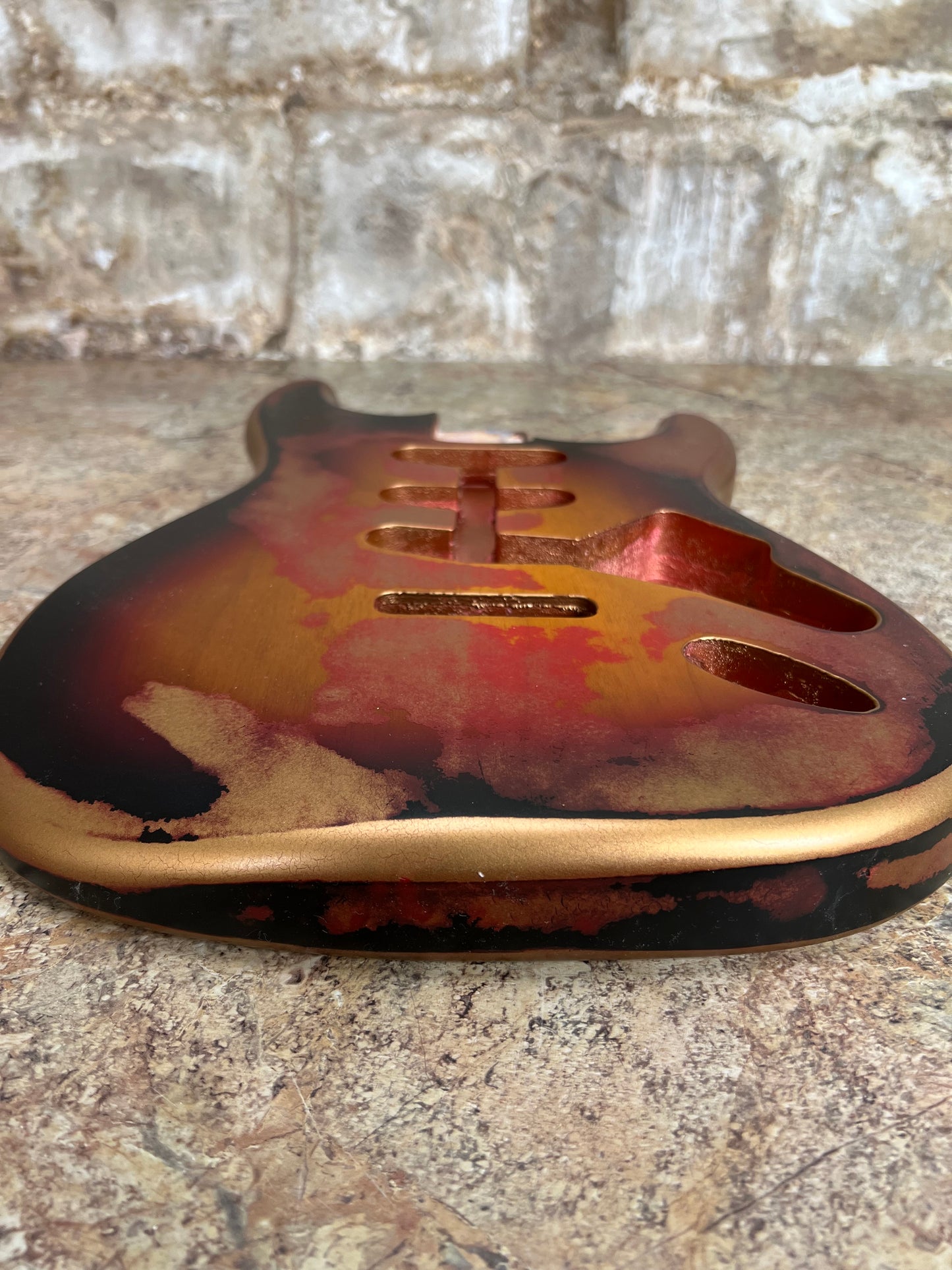 Warmtone Custom Guitars Strat Style Guitar Body Relic "Golden Red Sunburst" Nitro