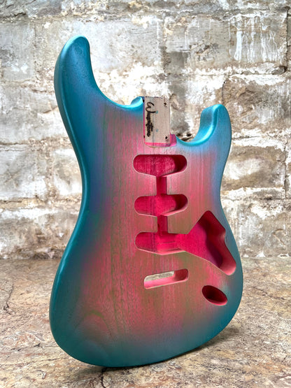 Warmtone Custom Guitars Strat Style Guitar Body Relic “Pink Burst”