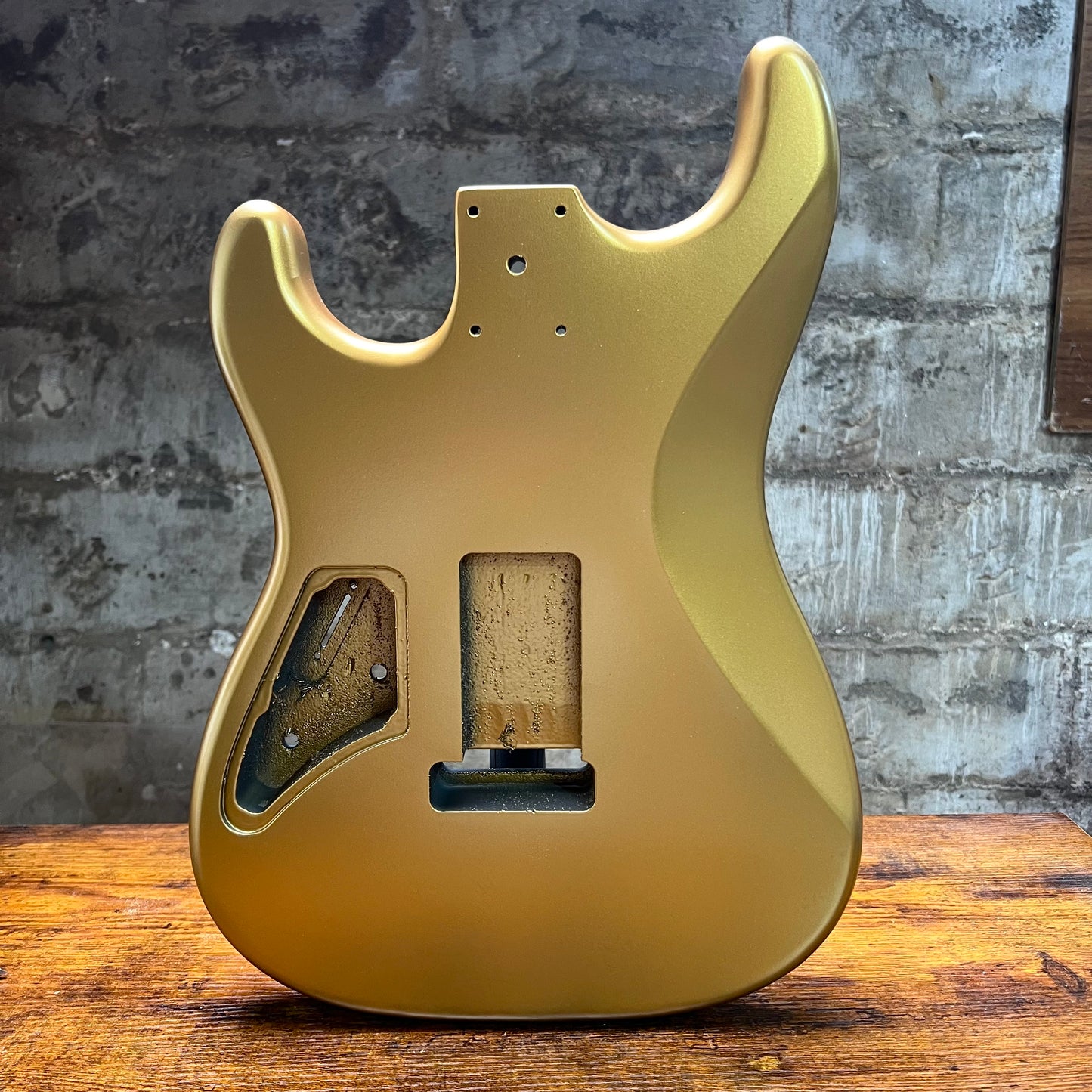 Warmtone Custom Guitars HSS Strat Guitar Body “Golden Burst”