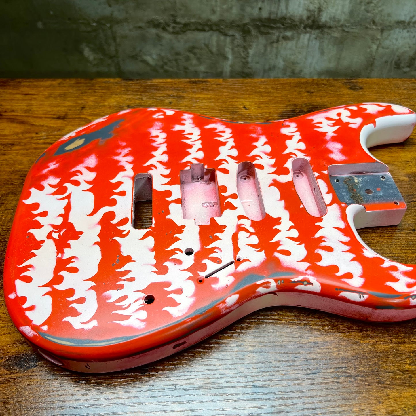 Warmtone Custom Guitars Strat Guitar Body Relic "Hot Flames”Nitro