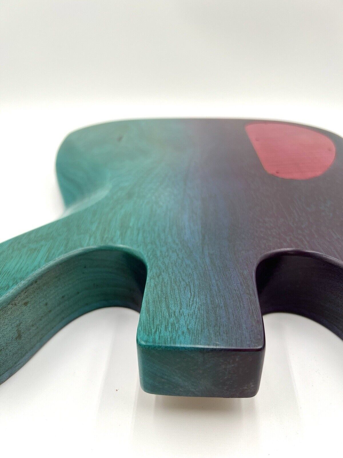 Warmtone Custom Guitars “Colorful Ocean” White Korina Back Flamed Maple