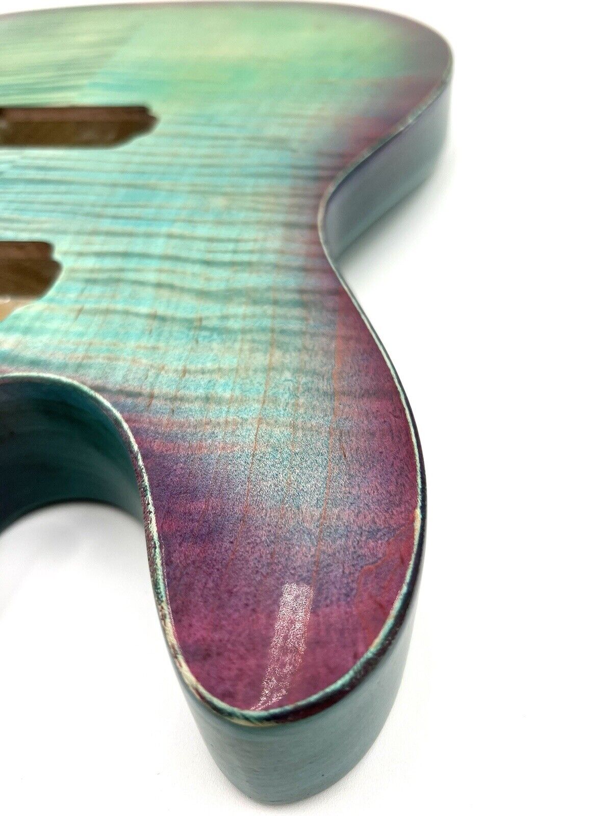 Warmtone Custom Guitars “Colorful Ocean” White Korina Back Flamed Maple