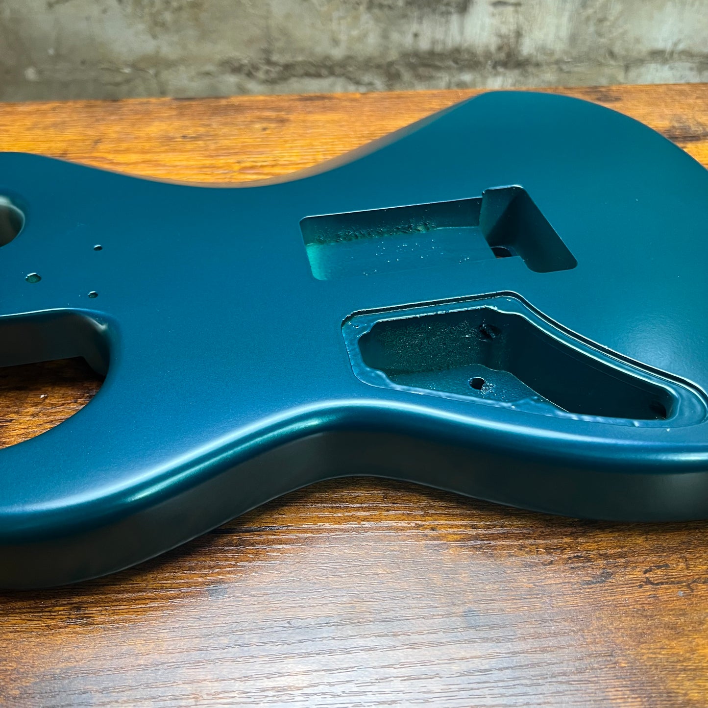 Warmtone CG HSS Strat Guitar Body “Sharp Teal” Colorshift