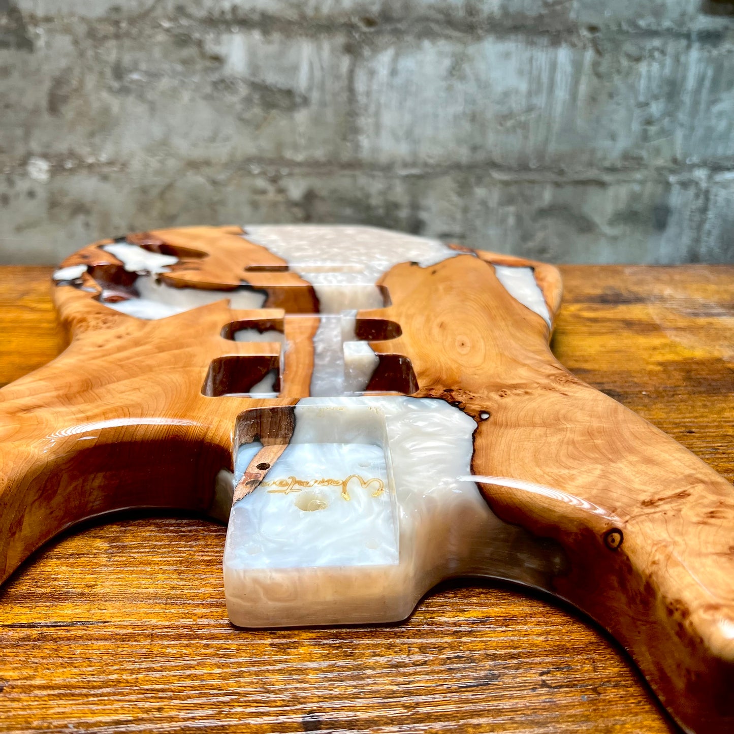 Warmtone Custom Guitars Strat Guitar Body “Mont Blanc” Resin Pour