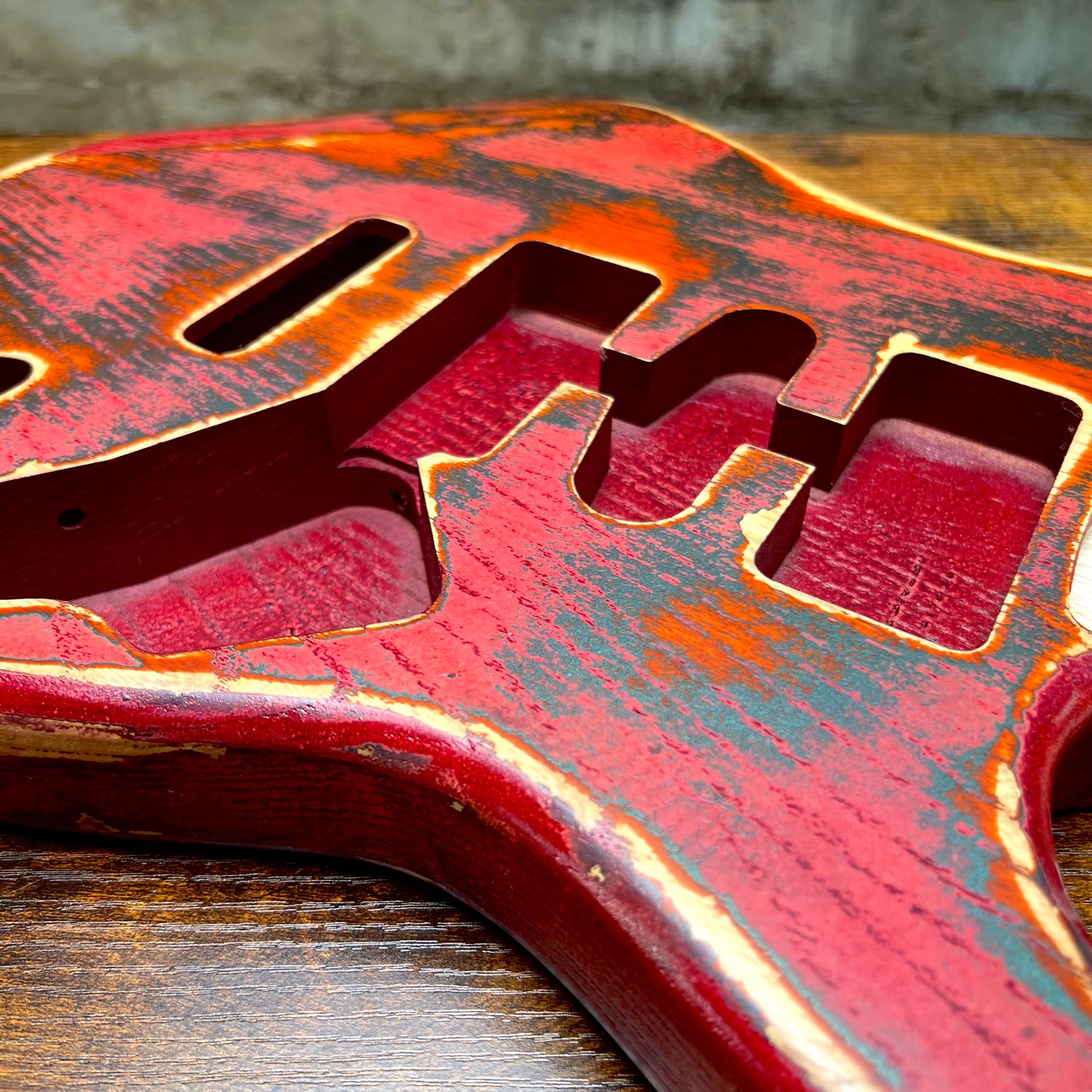 Warmtone CG HSH Strat Style Guitar Body Relic "Knight” Nitro 4.0lbs