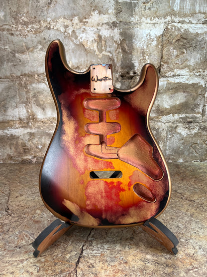 Warmtone Custom Guitars Strat Style Guitar Body Relic "Golden Red Sunburst" Nitro