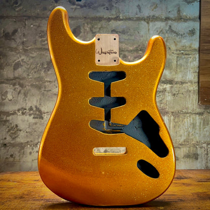 Warmtone CG Strat Guitar Body “Crazy Gold Sparkle”
