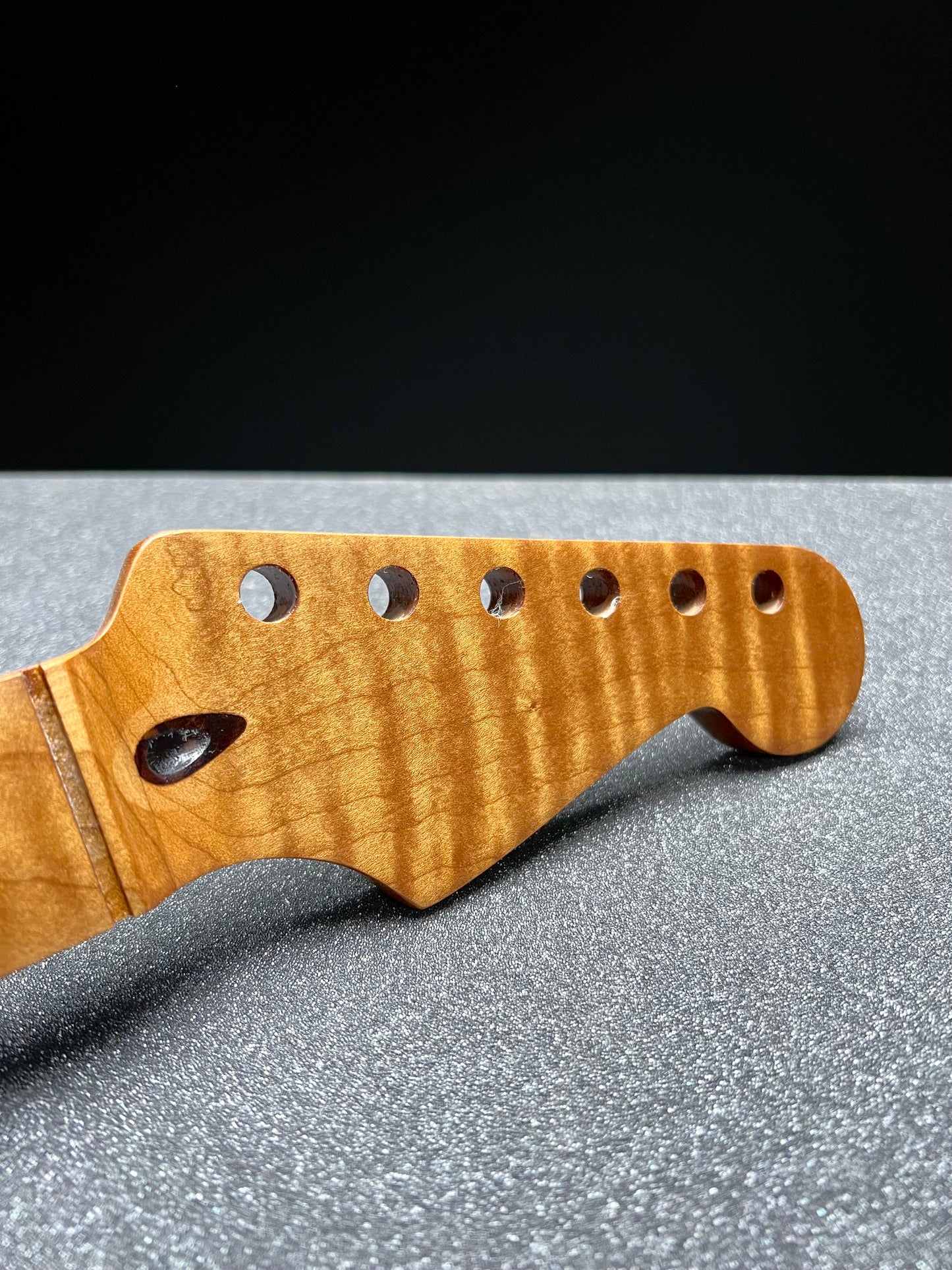 5a Roasted Flamed Maple St Style Neck #10 C Shape Satin 9.5 Radius