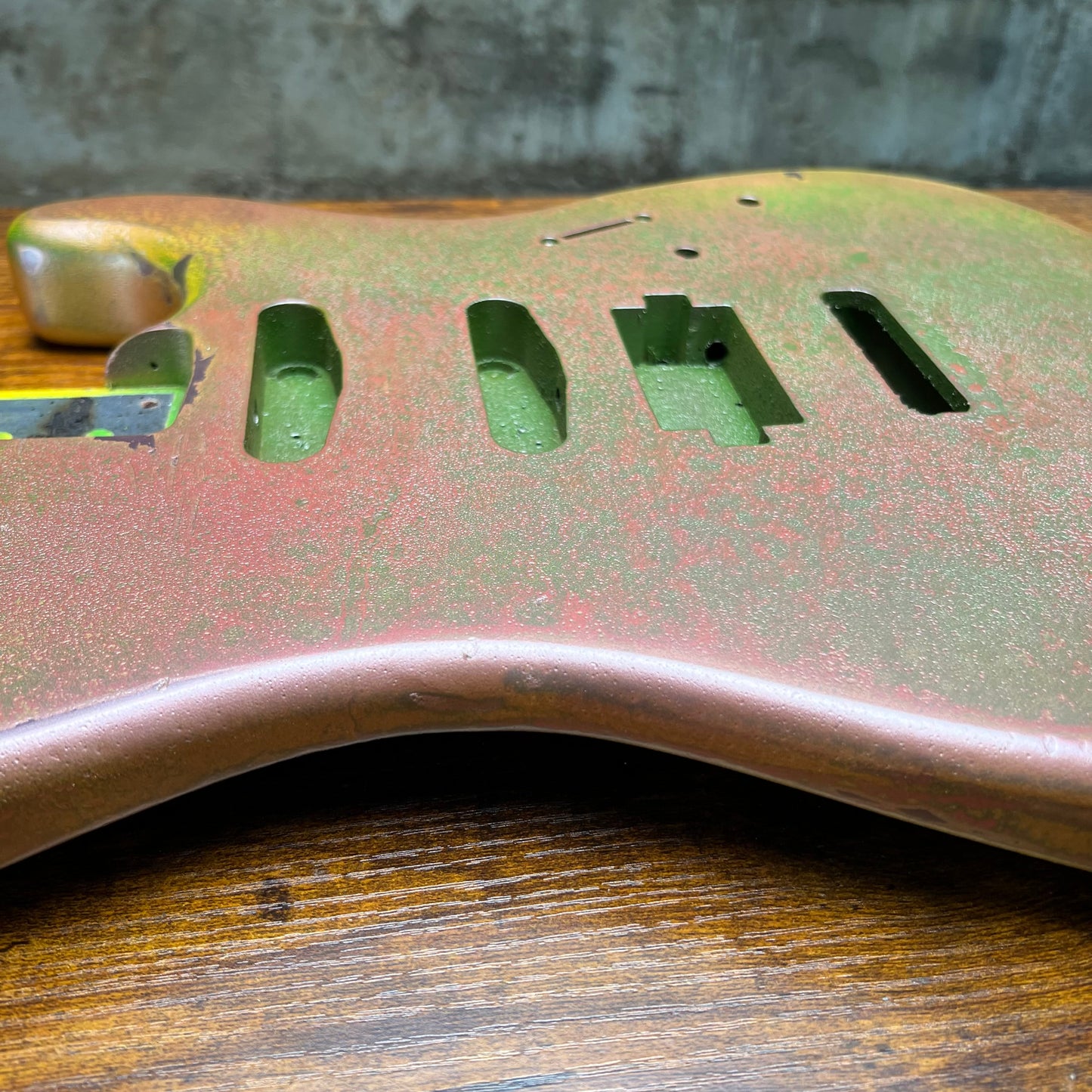 Warmtone CG Hss Strat Style Guitar Body Relic "Green Patina” Nitro 4.4lbs