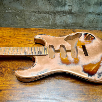 Warmtone Custom Guitars Strat Style Body & Neck W/ Case "Luxure" Nitro