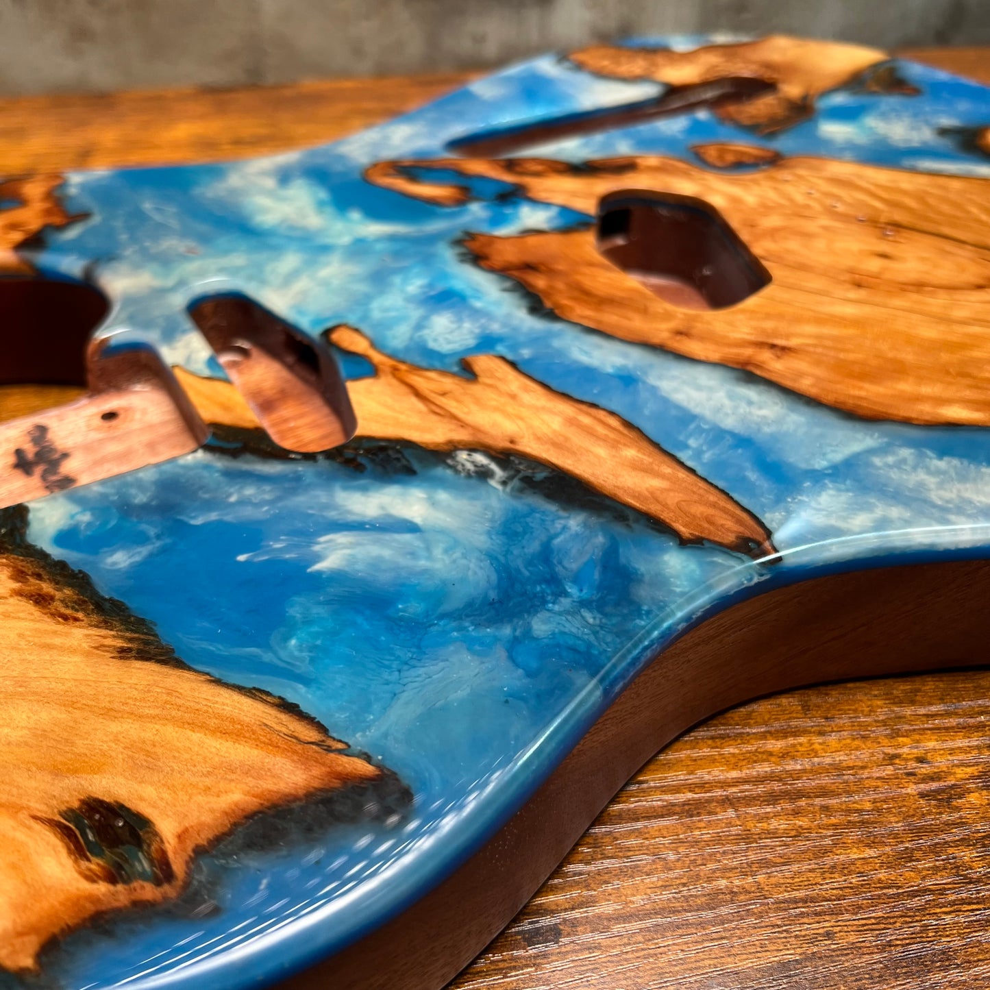 Warmtone Custom Guitars Burl Epoxy Resin Tele Body “Wood Sky”