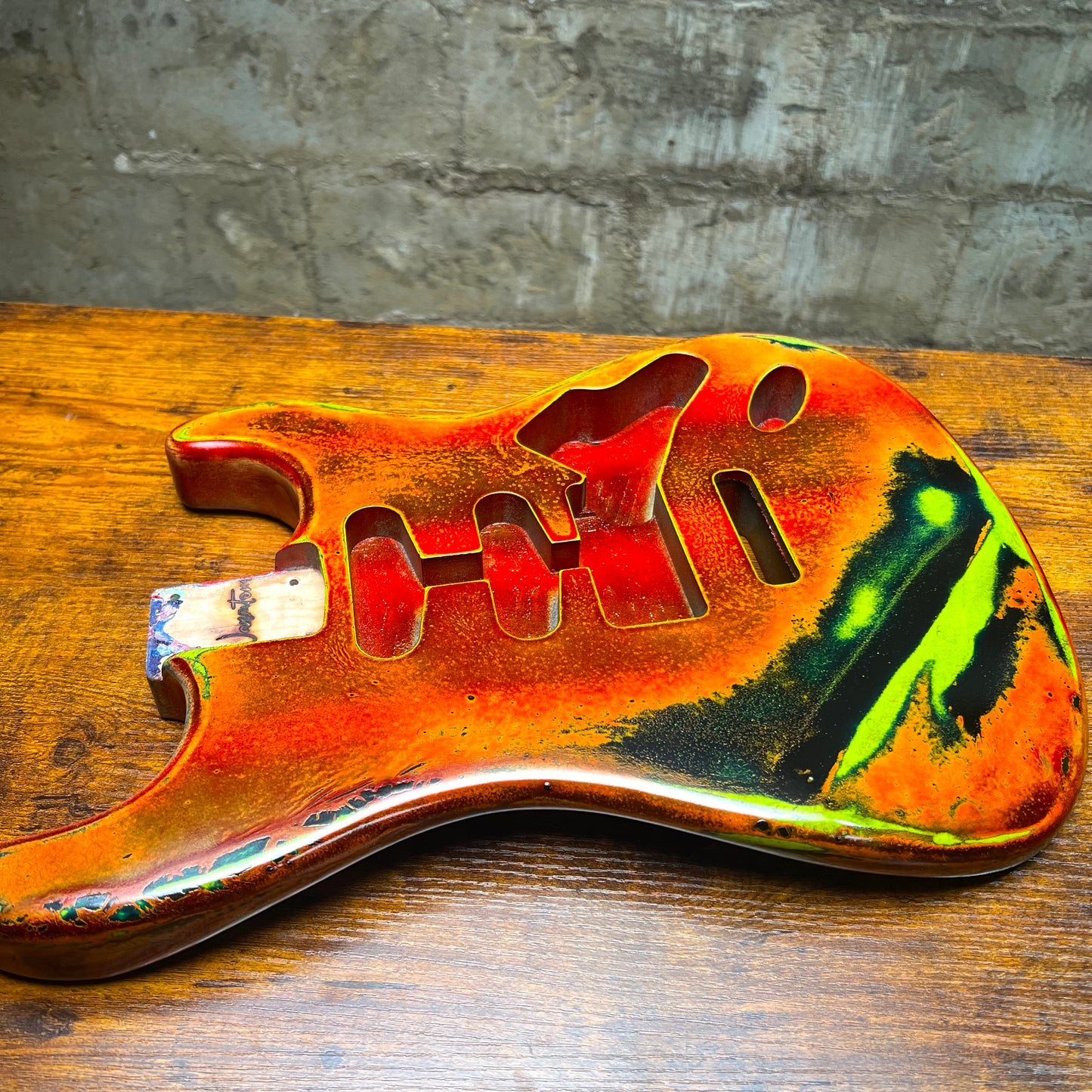 Warmtone CG Strat Style Guitar Body Relic "Grand Canyon” Nitro 4.4lbs