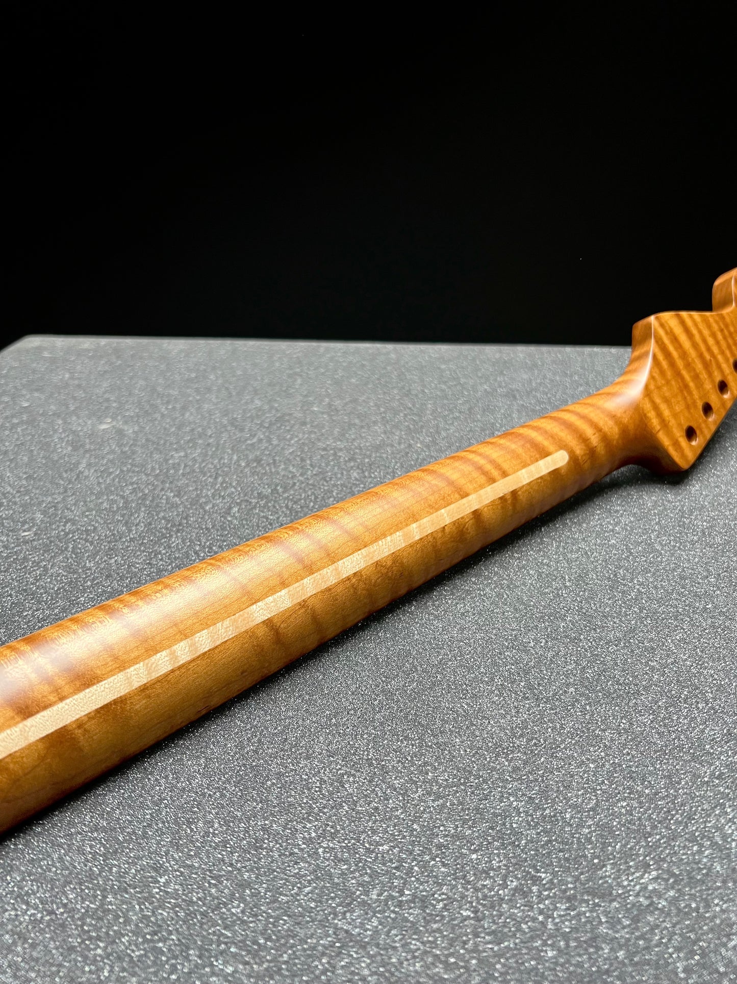 5a Roasted Flamed Maple St Style Neck #10 C Shape Satin 9.5 Radius