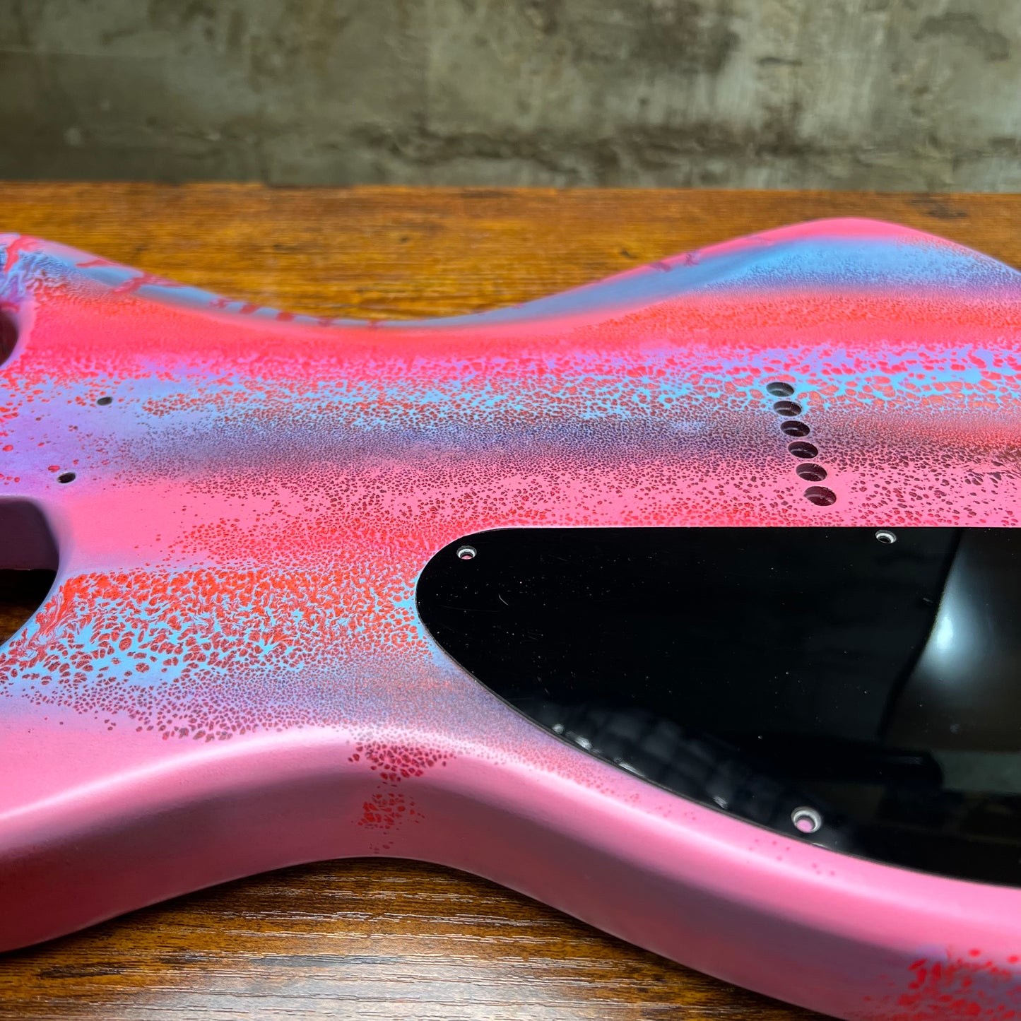 Warmtone Custom Guitars Strat Guitar Body 1 PC Alder “Fish”