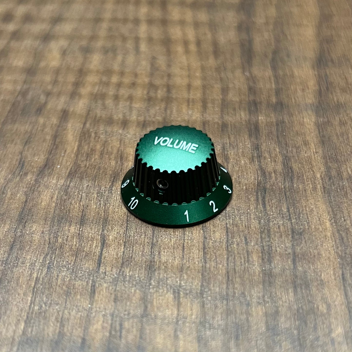 Warmtone CG Anodized Aluminum Strat Knob Set “Midnight Green”