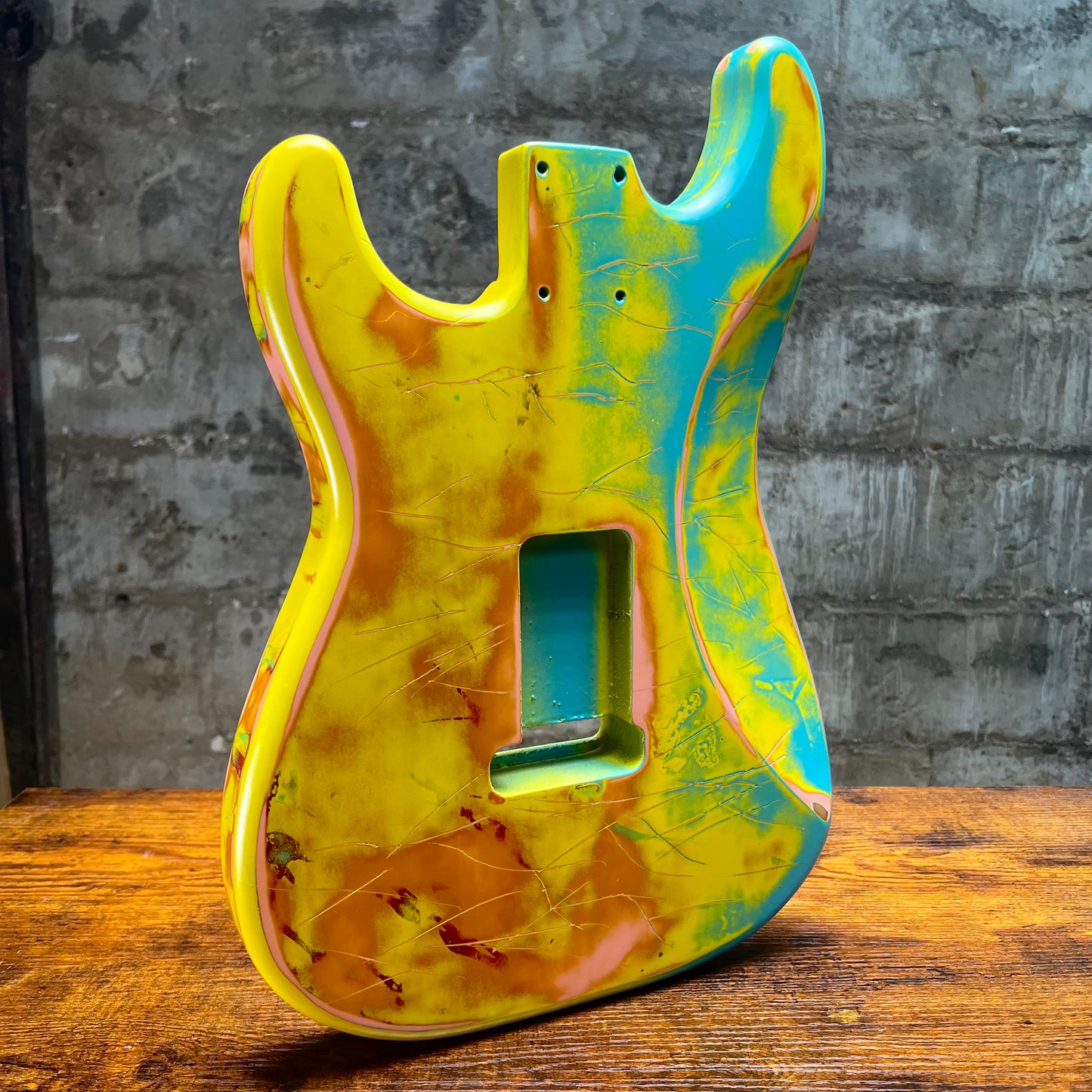 Warmtone CG Strat Style Guitar Body Relic "Surfer” Nitro 4.2lbs