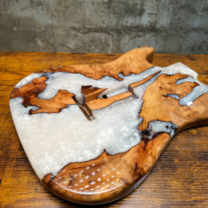 Warmtone Custom Guitars Strat Guitar Body “Mont Blanc” Resin Pour