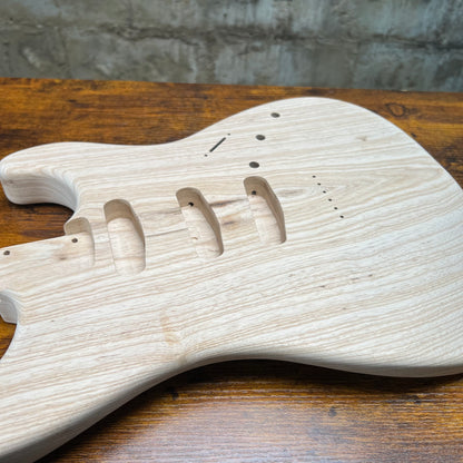 1 Piece Swamp Ash SSS Strat Style Guitar Body Backroute Unfinished 4lbs