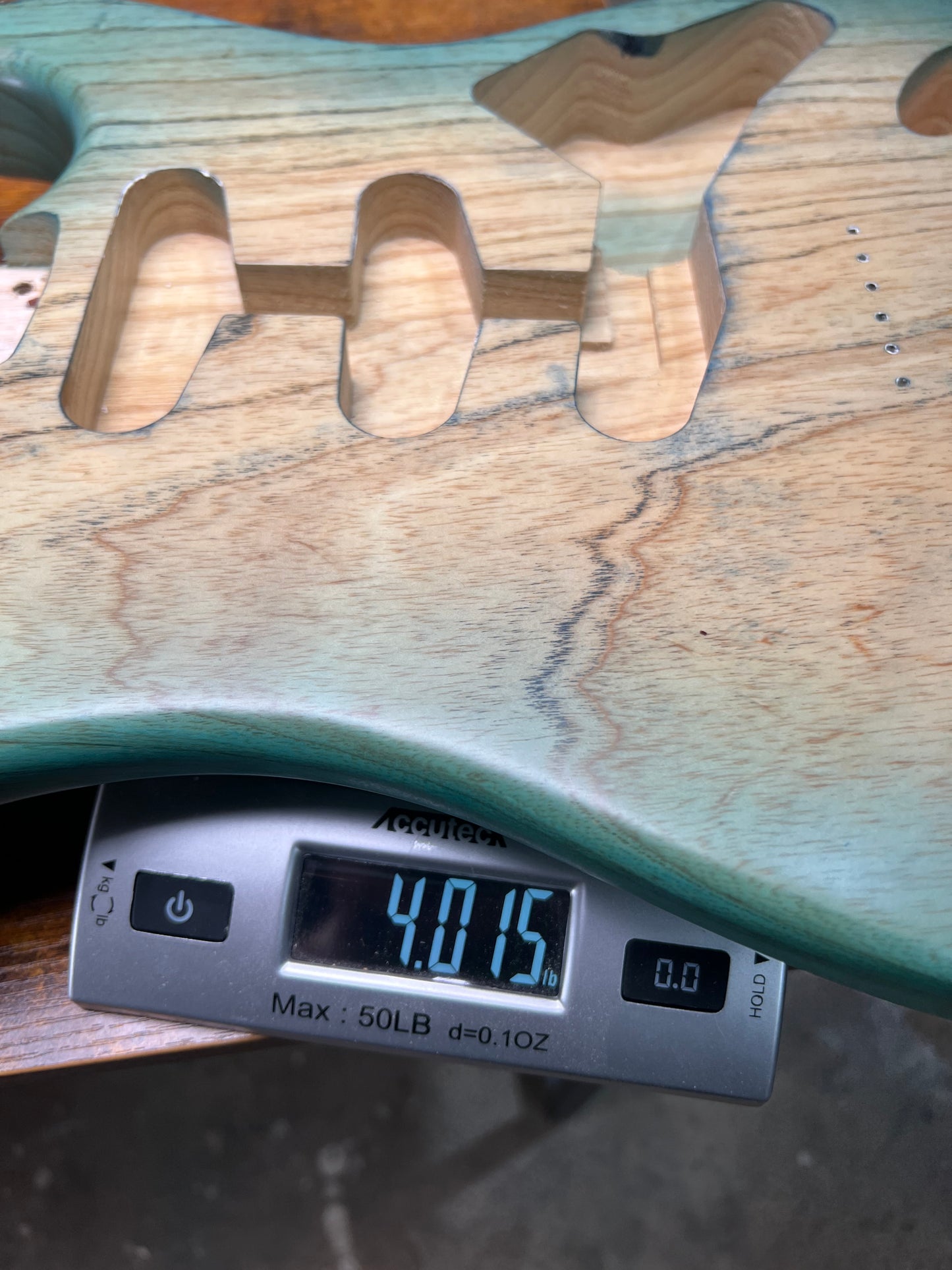 Warmtone CG St Style Guitar Body 1 Piece Swamp Ash “Turquoise” 4lbs B-Stock