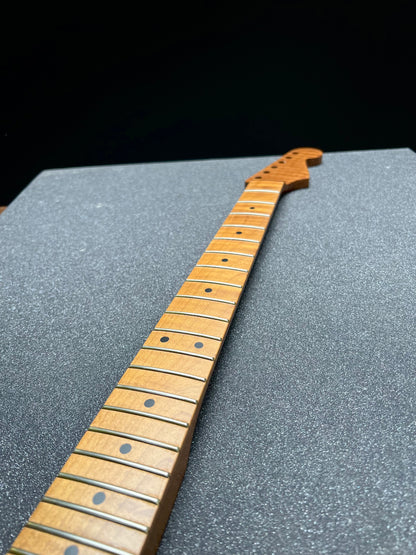 5a Roasted Flamed Maple St Style Neck #10 C Shape Satin 9.5 Radius
