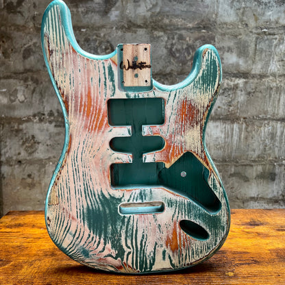 Warmtone CG HSH Strat Style Guitar Body Relic "Tiger Ash” Nitro 4.8lbs
