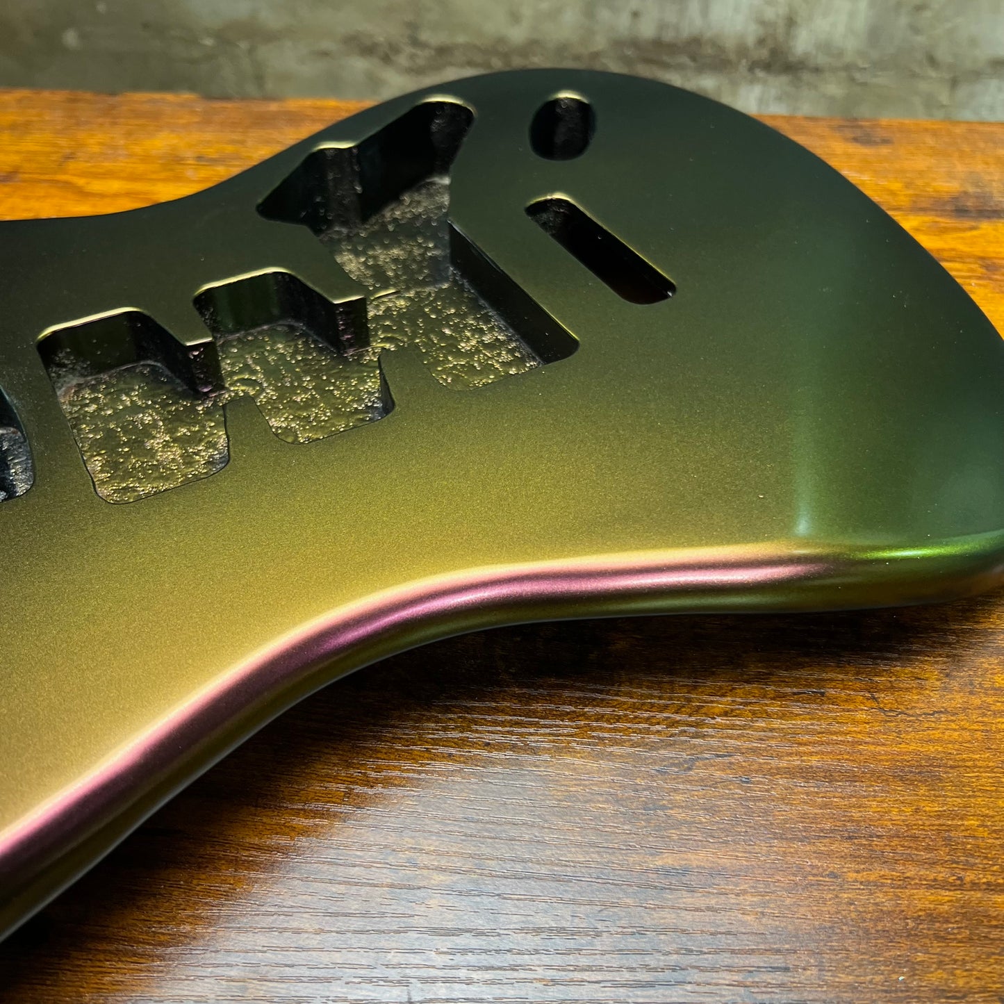 Warmtone Custom Guitars Strat Guitar Body “Green Mauve Gold Color Shift”