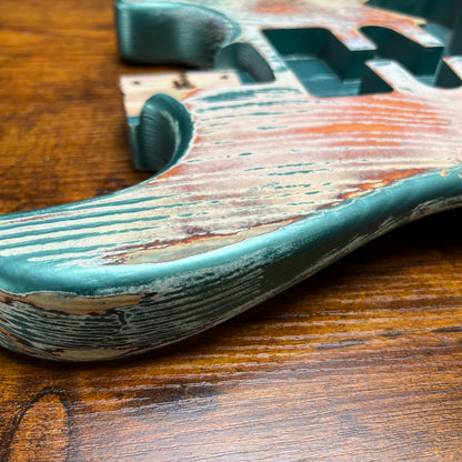 Warmtone CG HSH Strat Style Guitar Body Relic "Tiger Ash” Nitro 4.8lbs