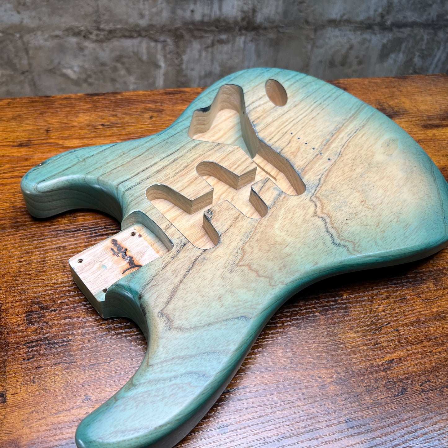 Warmtone CG St Style Guitar Body 1 Piece Swamp Ash “Turquoise” 4lbs B-Stock
