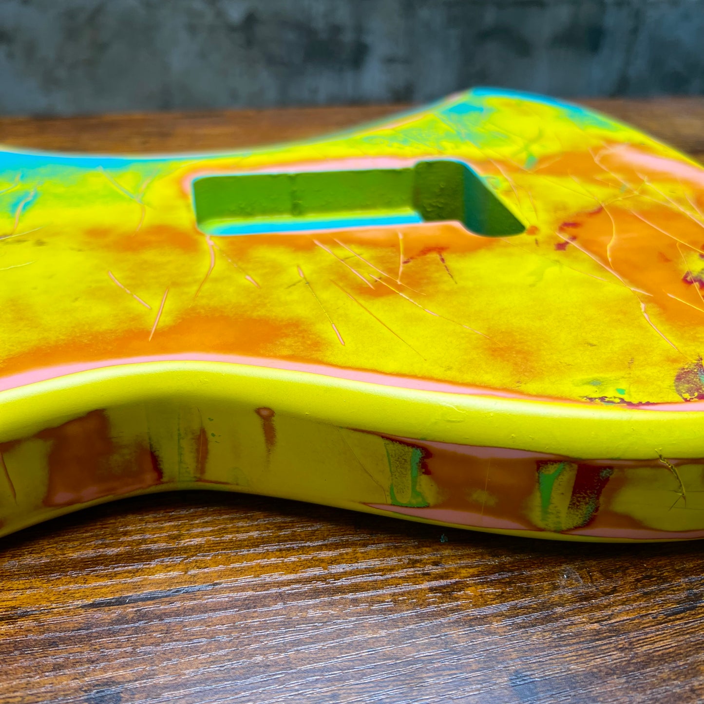 Warmtone CG Strat Style Guitar Body Relic "Surfer” Nitro 4.2lbs