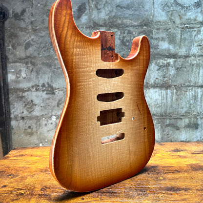 Warmtone CG Hss Strat Style Guitar Body Flamed Maple “Sunset” 3.7lbs