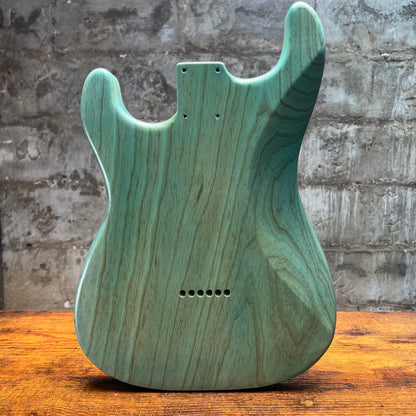 Warmtone CG St Style Guitar Body 1 Piece Swamp Ash “Turquoise” 4lbs B-Stock