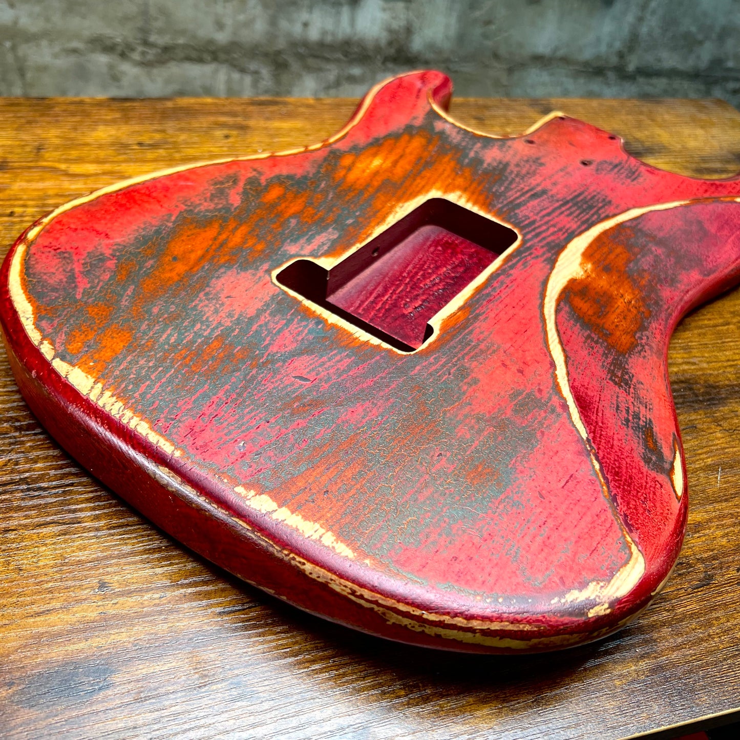Warmtone CG HSH Strat Style Guitar Body Relic "Knight” Nitro 4.0lbs