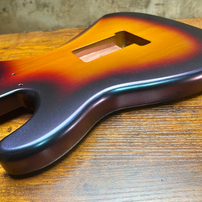Warmtone Custom Guitars Strat Guitar Body “Colorshift Sunburst”