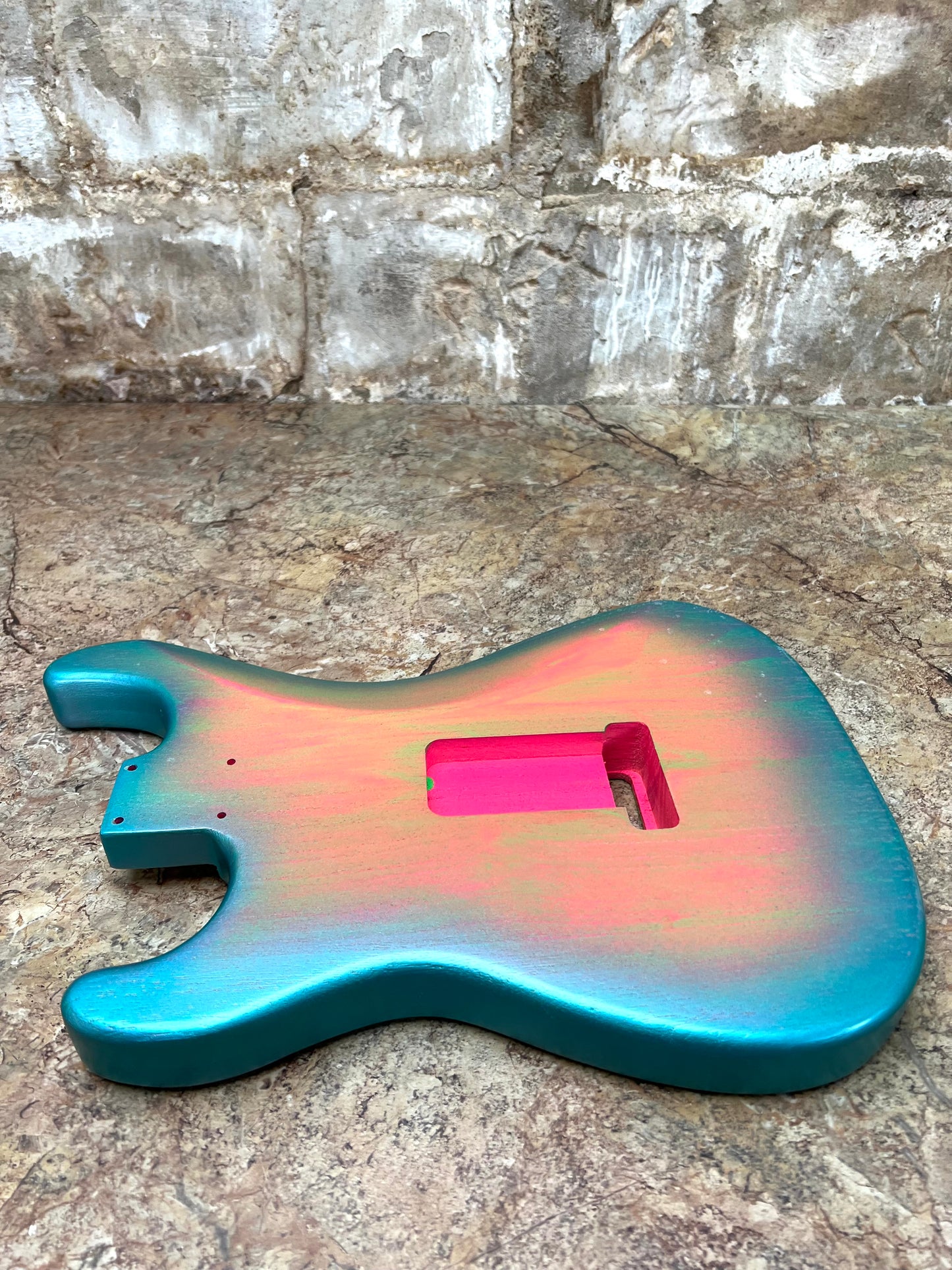 Warmtone Custom Guitars Strat Style Guitar Body Relic “Pink Burst”