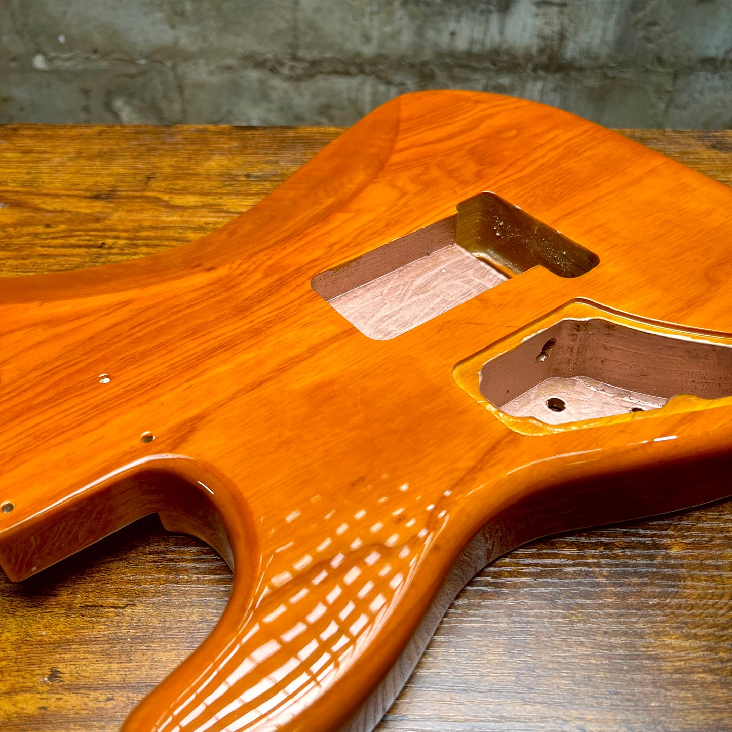 Warmtone CG SSS Strat Style Guitar Body Flamed Maple “Sun” 4.7lbs