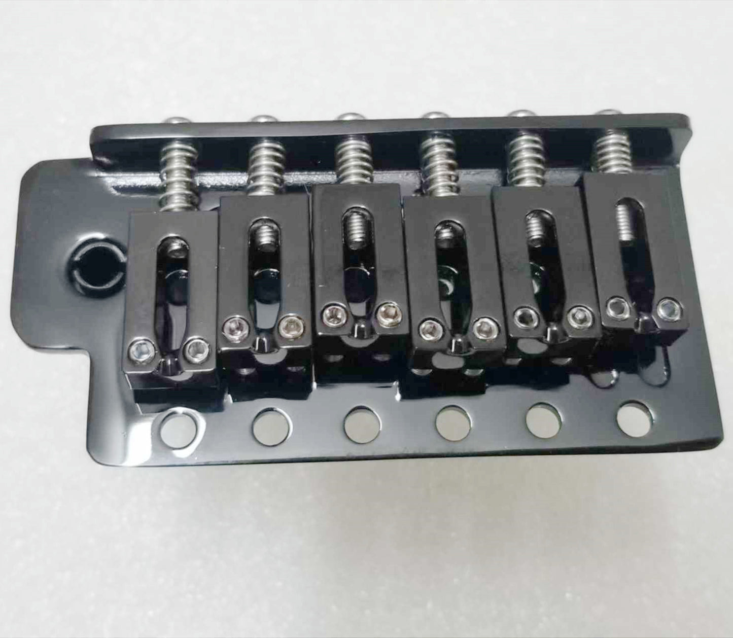 M1147-02 Tremolo Black 6-Point Fixed Bridge. 52.5mm String Spacing