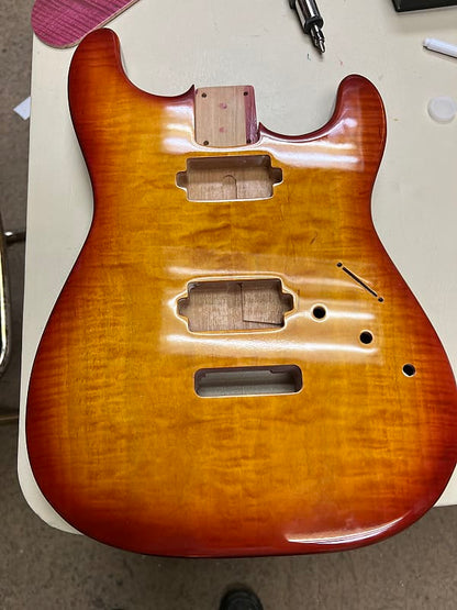 Warmtone Custom Guitars  “Golden Burst”