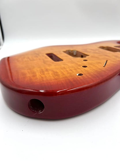 Warmtone Custom Guitars  “Golden Burst”