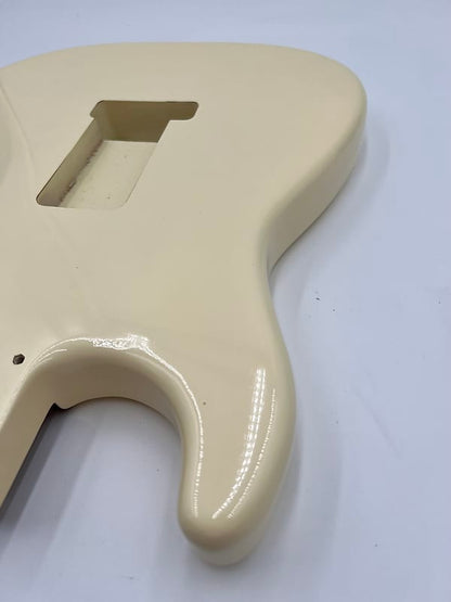 Warmtone Custom Guitars “Nitro Cream” Strat Body Nitro Finish