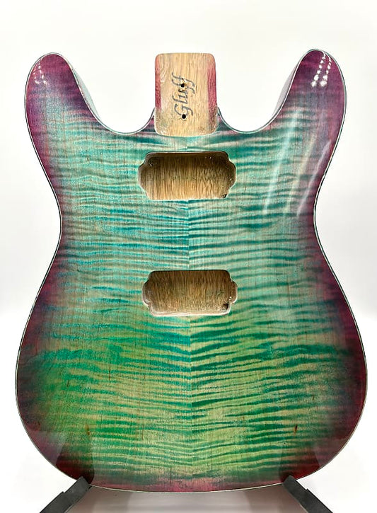 Warmtone Custom Guitars “Colorful Ocean” White Korina Back