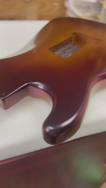 Warmtone Custom Guitars Strat Guitar Body “Colorshift Sunburst” B Stock