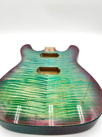 Warmtone Custom Guitars “Colorful Ocean” White Korina Back